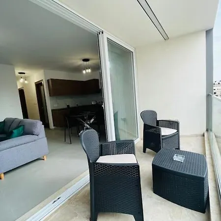 Seabreeze 2 Bedroom Flat * Marsaskala